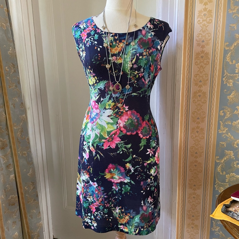 Sleeveless summer dress